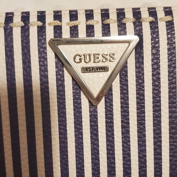 Wallet - Picture 4 of 4